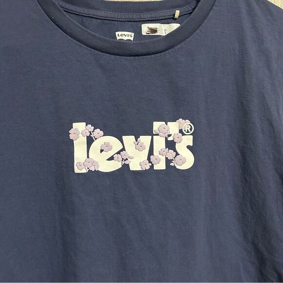Levi’s purple cropped boxy fit short sleeve floral graphic tshirt size XL - Picture 3 of 6